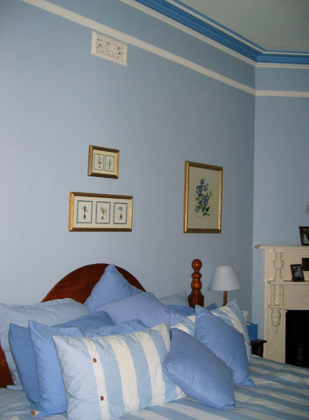 Traditional Bedroom in Shades of Blue